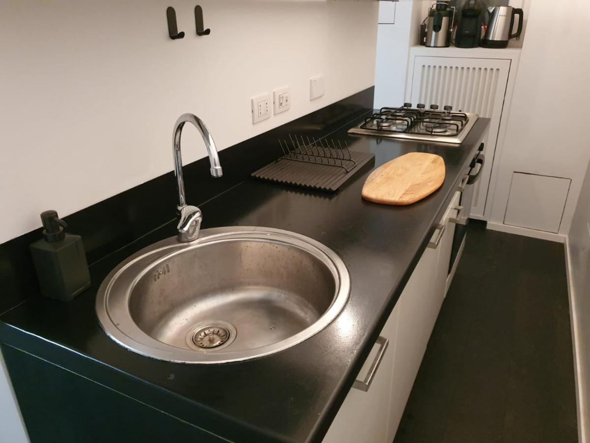 Giulia'S Coliseum Apartment Rome Exterior photo